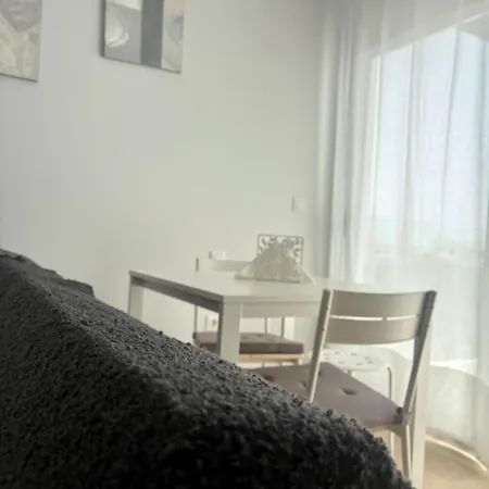 Apartment La Rosa Costa